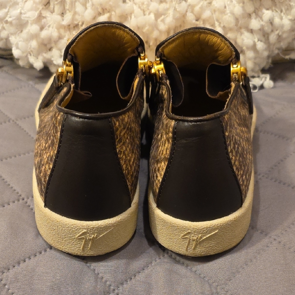 Giuseppe Zanotti Design  Brown and Cream Snakeskin Textured Sneakers - Picture 5 of 16